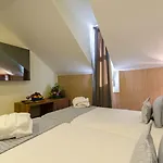 بورخيس كيدو فندق