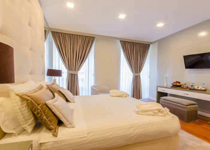 Borges Chiado Otel 3*