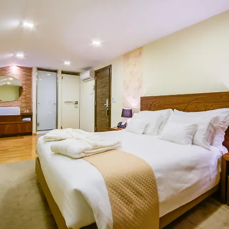 Borges Chiado Hotel 3*