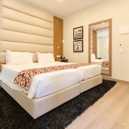 Hotel Borges Chiado 3*