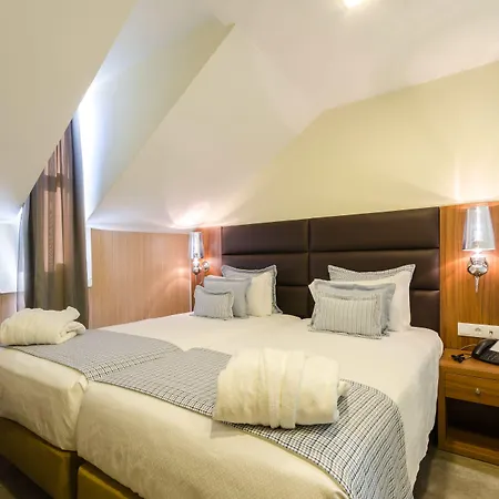 Szálloda Borges Chiado 3*