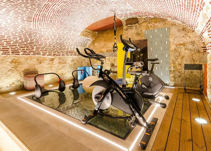 Hotel Borges Chiado 3*