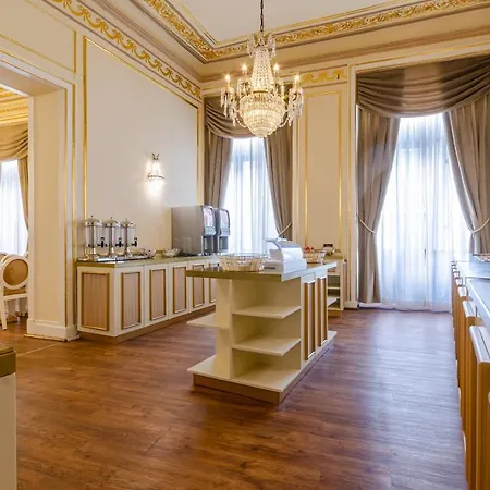 Borges Chiado Отель 3*