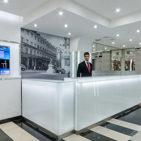 Отель Borges Chiado